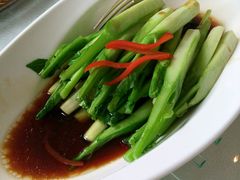 白灼芥蓝-阳澄湖费尔蒙酒店颐丰阁中餐厅(马鞍山西路店)
