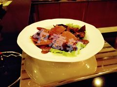 -泉城欧乐堡戏水湾艺术养生温泉