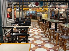 大堂-大食代美食广场(上海中心店)