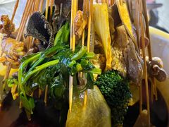 -拈签一笑黄牛肉辣卤串串