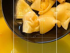 -鲜入唯煮·港式海鲜牛肉火锅(金宝街店)