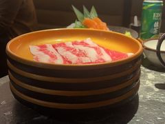-牛YO寿喜烧·铁板烧和牛火锅自助(市府恒隆店)