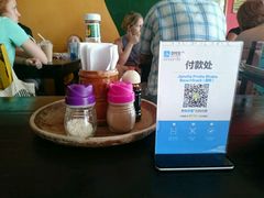 -Jonah's Fruit Shake & Snack Bar