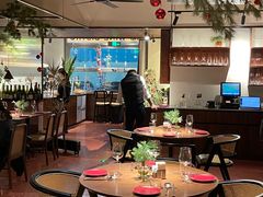-肆海小川菜酒馆Wine Bistro (青年路店)