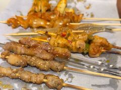 -粟氏天府·东北烧烤(长安街店)