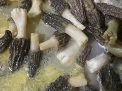 -菌之家·专业纯野生菌火锅·特色炒菌