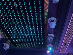 -温莎KTV(珠江路店)