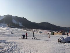 -辽阳弓长岭温泉滑雪场