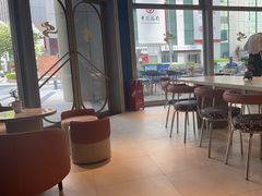 -LAVAZZA拉瓦萨咖啡(中航城君尚购物中心店)