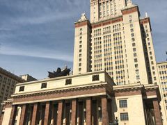 -莫斯科大学