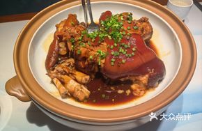 Intangible Cultural Heritage Shouxiang Local Pork Trotter