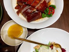 桃子百合沙拉配黑松露酱汁-觅唐MITONG(鸟巢店)