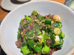 -吃饭皇帝大土家民族菜(荟聚店)