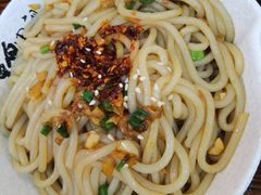 -黑白电视长沙小吃(美林M·LIVE天地东座店)