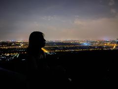 -鬼笑石后山停车场
