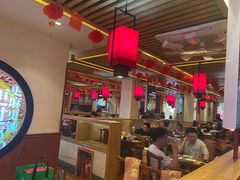 -沸炉重庆老火锅(军事博物馆店)