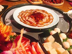 -三人行骨头王火锅(长寿店)