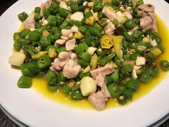 -万重锦·人文川菜馆(骡马市店)