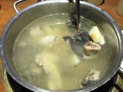 黑鸡小馆(远大路店)-黑鸡小馆(金源店)