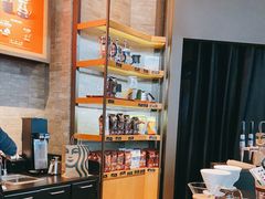 -星巴克臻选(周浦万达店)