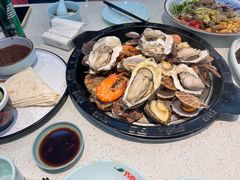 -巧克力渔家.小船海鲜胶东菜(万平口店)