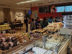 面包甜点陈列柜-85度C(广州石牌桥店)