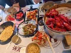 -巴厘龙虾·榜首油焖大虾(音乐学院·沿江酒馆店)