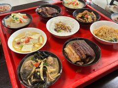 -蓝田九大碗民俗食府(蓝田店)