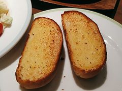 蒜香面包-萨莉亚意式餐厅(大宁音乐广场店)
