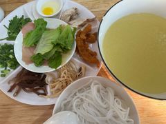 -德致祥云南过桥米线(云天小苑店)