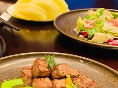 M9澳洲牛肉配防风根泥ni-泉客厅Spring Pavilion(303M空中会客厅)