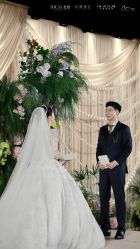 -欣薇婚纱(新源乐汇城店)