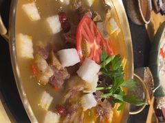 -顶顶汤火牛排火锅·经典铜锅涮肉