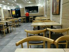 大堂-魏家凉皮(博水商务大厦店)