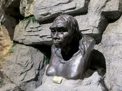 -房山世界地质公园博物馆