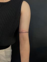 -越域刺青