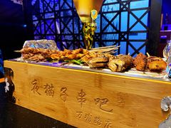 -夜猫子串吧·龙虾.江西小炒(万塘路店)