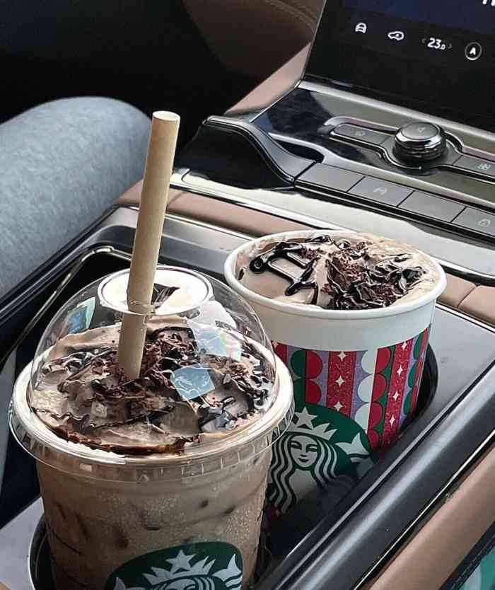 星巴克(南京江宁万达广场店)