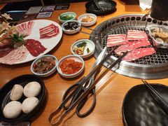 -拾勝牛·江景安格斯烧肉放题(江湾阳光天地店)