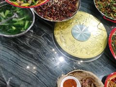 -江湖黑大兔(杨家坪店)