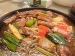-沙龙酒家