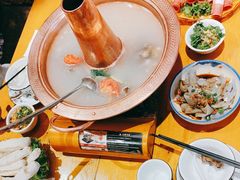 -民食香·腊排骨野生菌美食(木府店)