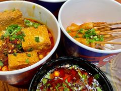 -串门邻居串串火锅(云南南路店)