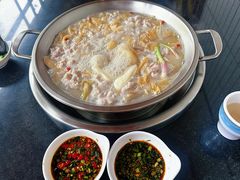 -老来福·非遗酸汤兔(凯旋路店)