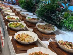 -金滏山烤肉·海鲜·火锅自助餐厅(襄阳万达店)