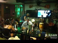 -三叶草爱尔兰咖啡吧