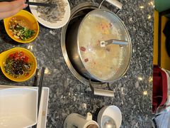 -一席地·本地鸡窝·杭帮鸡火锅(萧山银隆百货店)
