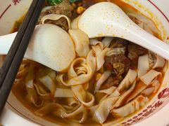 招牌红烧牛肉米粉-呷佬·长沙手工米粉(金沙江路店)