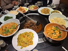 -挂旗柴锅鸡(蚌山区嘉年华店)