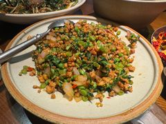 -左庭右院鲜牛肉火锅(金山万达店)